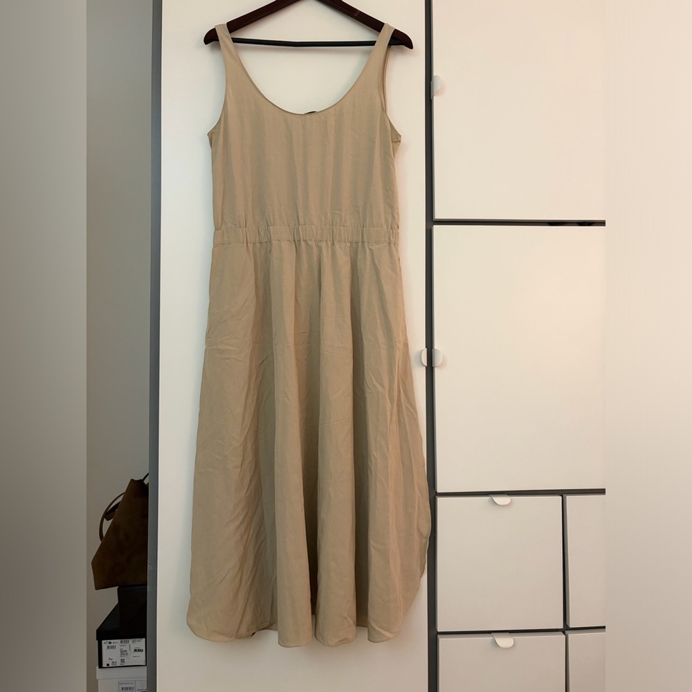 Massimo Dutti Sleeveless Beige/Tan Maxi Dress